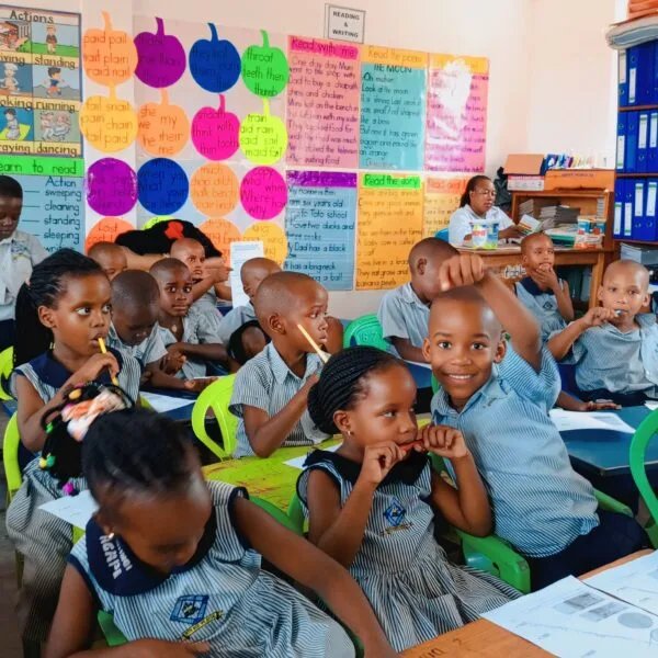 kasumba-nursery-and-primary-school-classroom-english-lesson-mubende-uganda