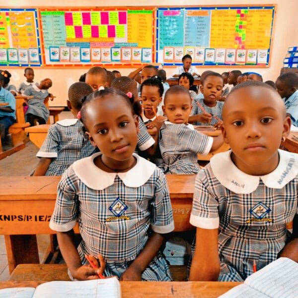 kasumba-nursery-and-primary-school-classroom-lesson-maths-activity-mubende-uganda