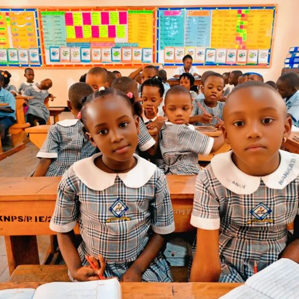 kasumba-nursery-and-primary-school-classroom-lesson-maths-activity-mubende-uganda